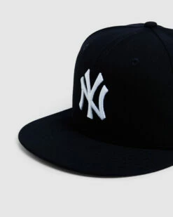 NEW ERA New York Yankees 9FIFTY Snapback Cap Official Team Colours -Insight Shop 6 50073