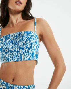 Rhythm Drifter Floral Crop Top Blue 13 Rhythm Drifter Floral Crop Top Blue -Insight Shop 6 56242
