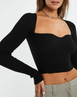 Avalon Knit Top Black -Insight Shop 6 56603