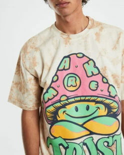 MARKET Smiley Guide T-shirt Rust Tie Dye -Insight Shop 6 59536