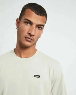 National Geographic Mantella Back Big Logo Short Sleeve T-Shirt Carbon Beige -Insight Shop 6 72535